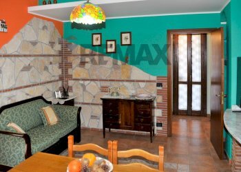 Soggiorno - Casa semi indipendente Via Guardia Ragala
 
11, Nicolosi - foto 25