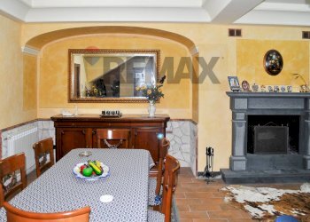 Sala da pranzo - Casa semi indipendente Via Guardia Ragala
 
11, Nicolosi - foto 29