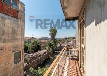 Balcone - Apartment Vicolo Della Vigna
 
17, Catania - photo 8