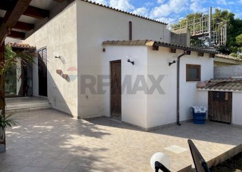 Casa all\'aperto - Villa Via delle Mandorle
 
29, Valderice - foto 1