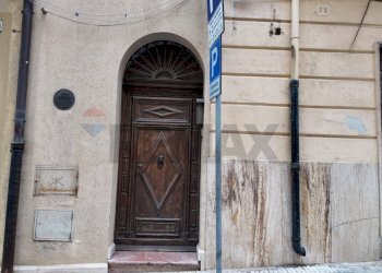 Edificio all\'aperto - Casa indipendente via verdi
 
10, Castellammare del Golfo - foto 19