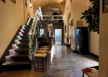 Scale - Commercial Activity Piazza Sant'anna
24, Palermo - photo 4
