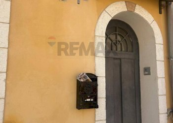 Edificio all\'aperto - Apartment VIA TAROLLO
 
1-3, Partinico - photo 2