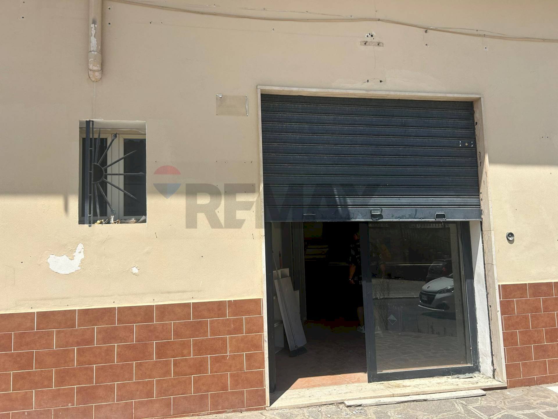 Edificio all\'aperto - Locale Commerciale PRINCIPE UMBERTO VIA DELLE CAPRE, Partinico - foto 2