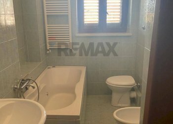 Bagno - Attic VIA  GISIRA
 
15, Termini Imerese - photo 7