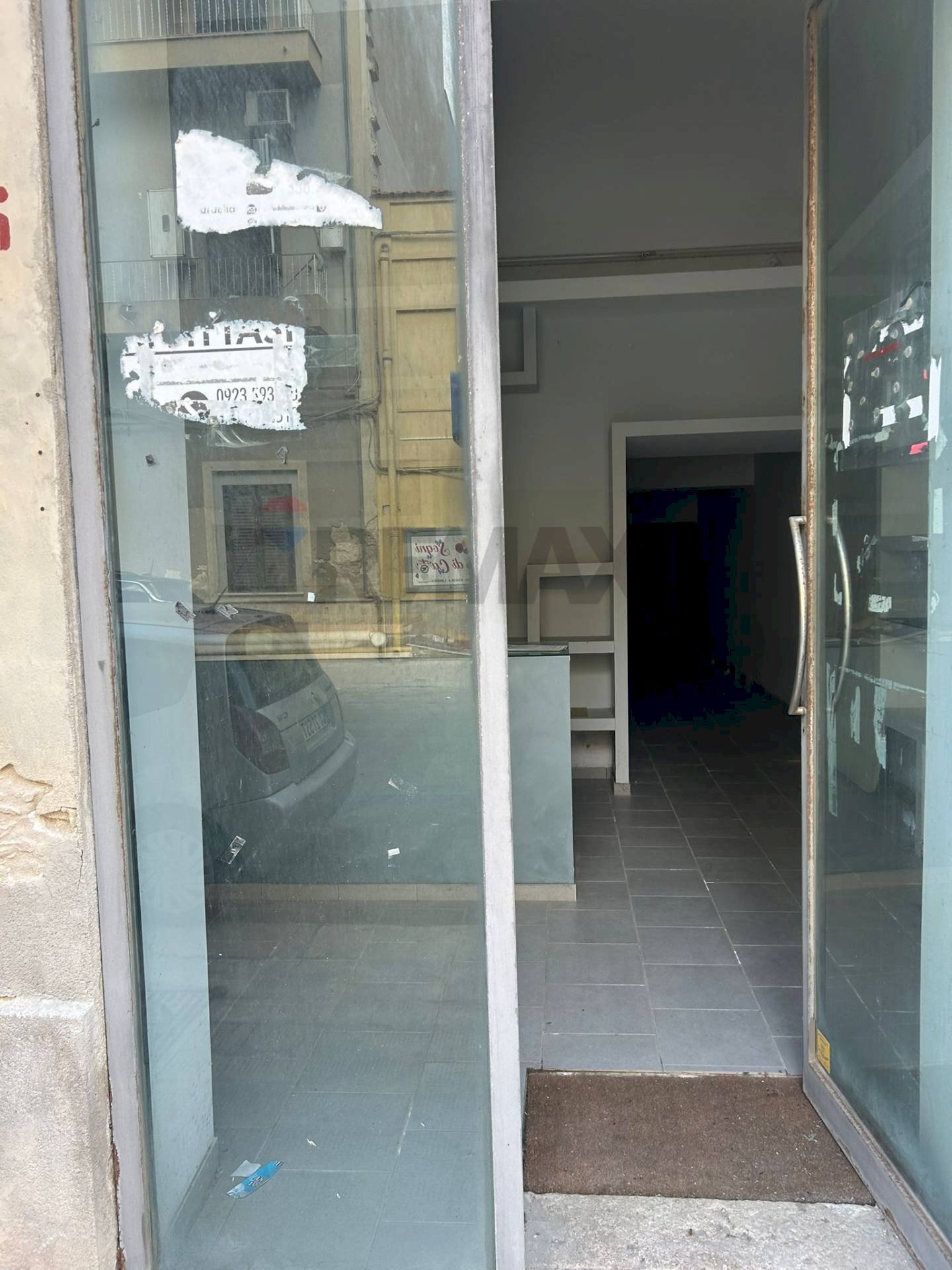 Edificio all\'aperto - Locale Commerciale Trapani - foto 2