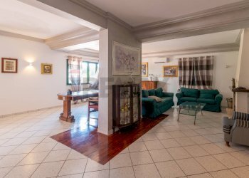 Soggiorno - Villa Palermo - foto 43
