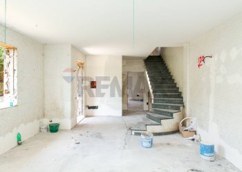 Scale - Casa semi indipendente via agnano
 
17, San Giovanni la Punta - foto 18