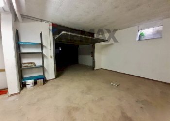 Box - Three-room apartment Via Ischia
 
24, Nettuno - photo 23