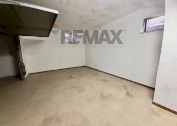 Box - Three-room apartment Via Ischia
 
24, Nettuno - photo 27
