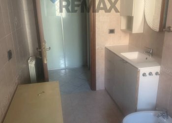 Bagno - Trilocale Via Luigi Volpicelli
 
8, Roma - foto 8