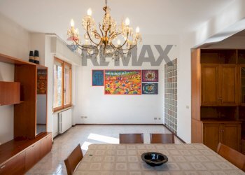 Sala da pranzo - Appartamento via Galileo Galilei
 
14, Falconara Marittima - foto 27