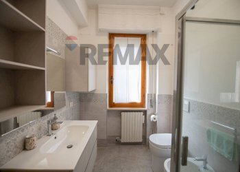 Bagno - Appartamento via Galileo Galilei
 
14, Falconara Marittima - foto 55