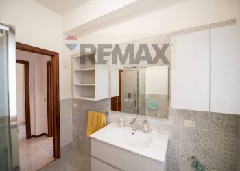 Bagno - Appartamento via Galileo Galilei
 
14, Falconara Marittima - foto 58