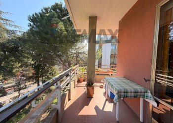 Balcone - Appartamento via Galileo Galilei
 
14, Falconara Marittima - foto 65