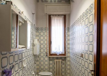 Bagno - Apartment Via Sant'Antonio da Padova
 
13, Jesi - photo 13