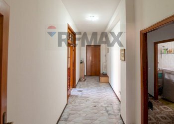 Hall / corridoio - Apartment Via Sant'Antonio da Padova
 
13, Jesi - photo 14