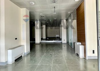 Ricezione / Lobby - Commercial Premises CORSO FRATELLI CERVI
239, Riccione - photo 3