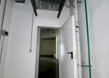 Hall / corridoio - Commercial Premises CORSO FRATELLI CERVI
239, Riccione - photo 18