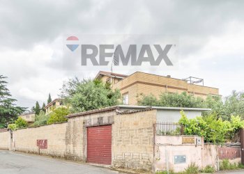 Edificio all\'aperto - Appartamento Via Poggio Fiorito
 
8, Guidonia Montecelio - foto 4
