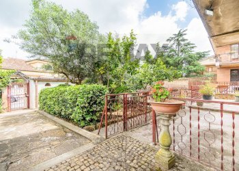 Terrazza - Appartamento Via Poggio Fiorito
 
8, Guidonia Montecelio - foto 6