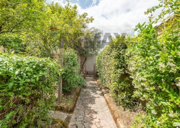 Giardino - Appartamento Via Poggio Fiorito
 
8, Guidonia Montecelio - foto 15