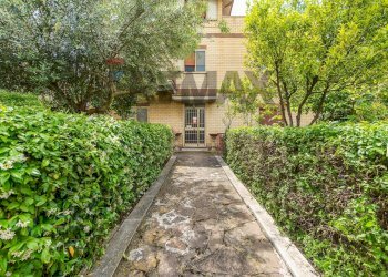 Casa all\'aperto - Appartamento Via Poggio Fiorito
 
8, Guidonia Montecelio - foto 16