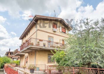 Casa all\'aperto - Appartamento Via Poggio Fiorito
 
8, Guidonia Montecelio - foto 20