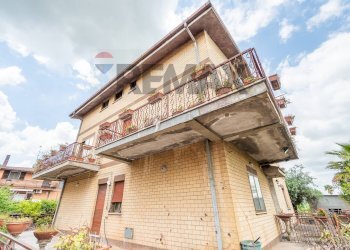 Casa all\'aperto - Appartamento Via Poggio Fiorito
 
8, Guidonia Montecelio - foto 22