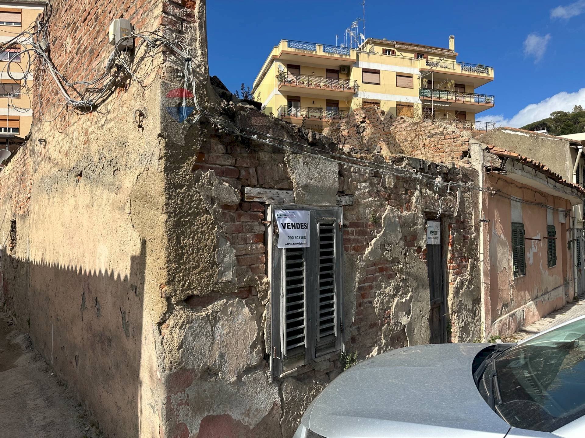 Casa all\'aperto - Casa indipendente Via Pietro Castelli
210, Messina - foto 3