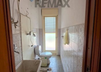 Bagno - Three-room apartment Via Pietra Dell'ova
 
402, Catania - photo 30