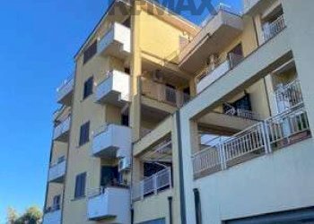 Edificio all\'aperto - Three-room apartment VIA ANTONINO DI PACE
 
SNC, Acquedolci - photo 1