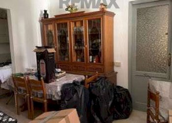 Sala da pranzo - Villa c/da ferretta
 
snc, Militello Rosmarino - foto 2