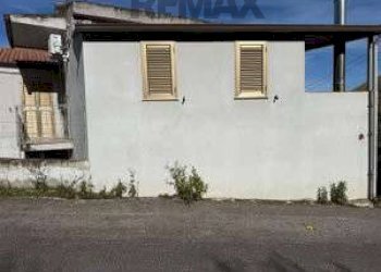 Casa all\'aperto - Villa c/da ferretta
 
snc, Militello Rosmarino - foto 9