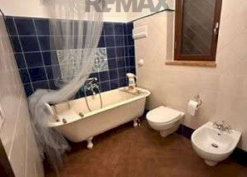 Bagno - Villa SP161
 
snc, Militello Rosmarino - foto 2