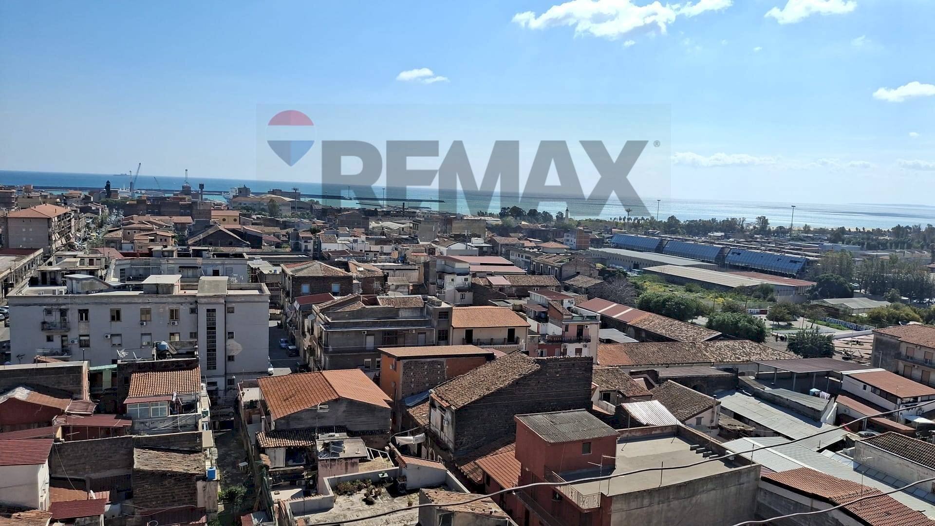 Edificio all\'aperto - Four-room apartment Via Della Concordia
 
179, Catania - photo 3