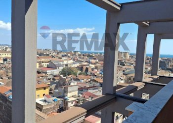 Edificio all\'aperto - Four-room apartment Via Della Concordia
 
179, Catania - photo 2