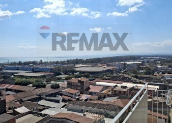 Edificio all\'aperto - Four-room apartment Via Della Concordia
 
179, Catania - photo 4