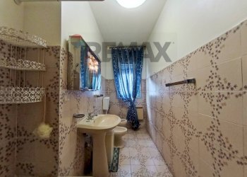 Bagno - Four-room apartment Viale Grimaldi
 
15, Catania - photo 41