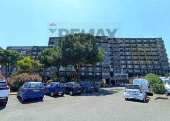 Edificio all\'aperto - Four-room apartment Viale Grimaldi
 
15, Catania - photo 43