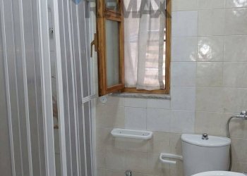 Bagno - Four-room apartment Via Acquedotto Greco
 
230, Catania - photo 4