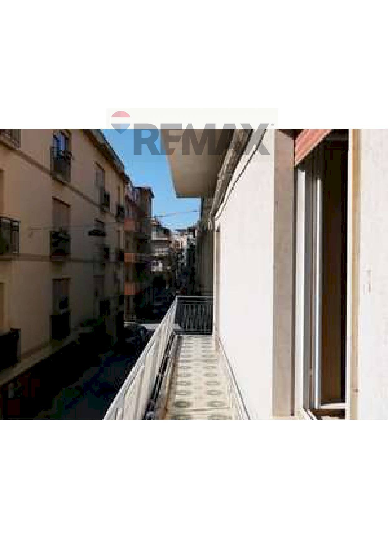 Balcone - Trilocale VIA CARITA
 
29, Sant'Agata di Militello - foto 1