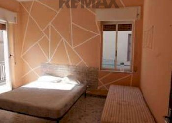 Camera / camera da letto - Trilocale VIA CARITA
 
29, Sant'Agata di Militello - foto 3