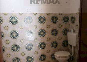 Bagno - Trilocale VIA CARITA
 
29, Sant'Agata di Militello - foto 8