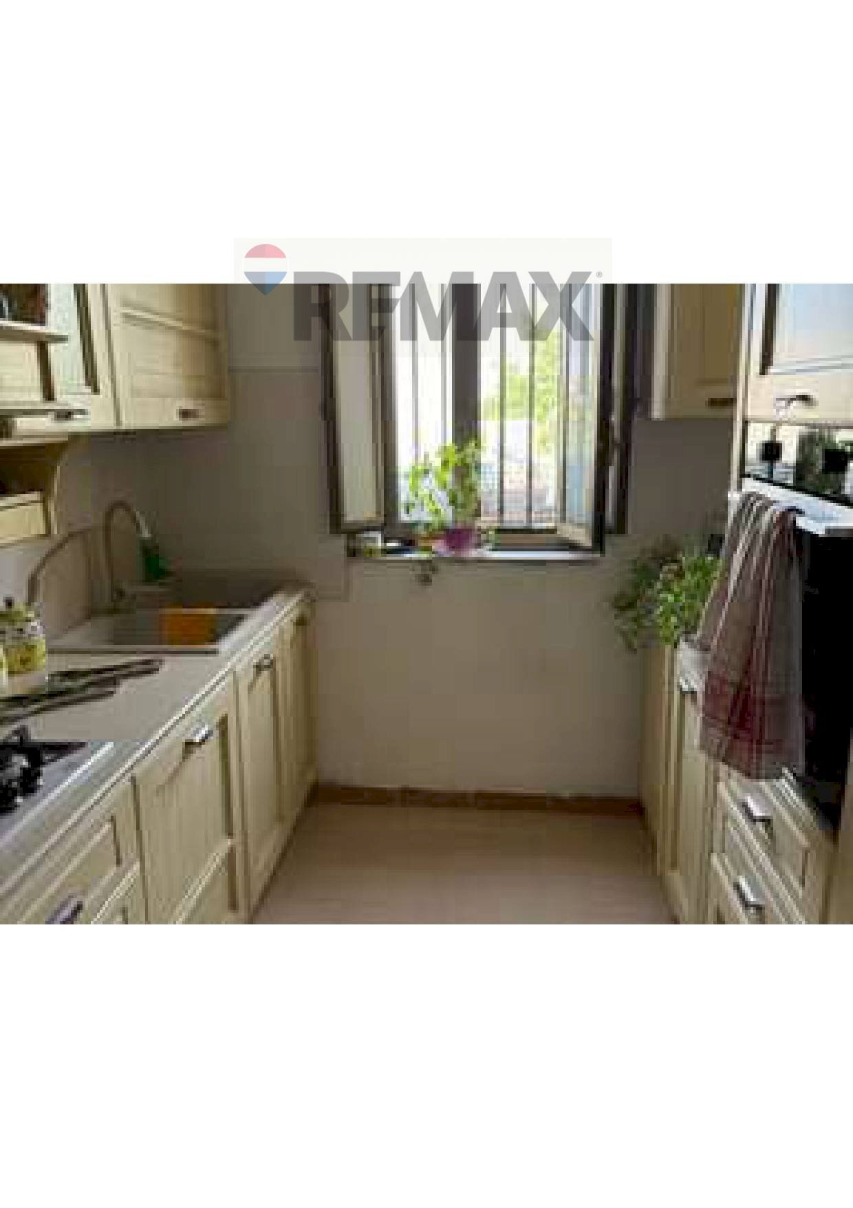 Cucina - Casa indipendente C/DA SERRA BERNARDO
 
90, Sant'Agata di Militello - foto 1