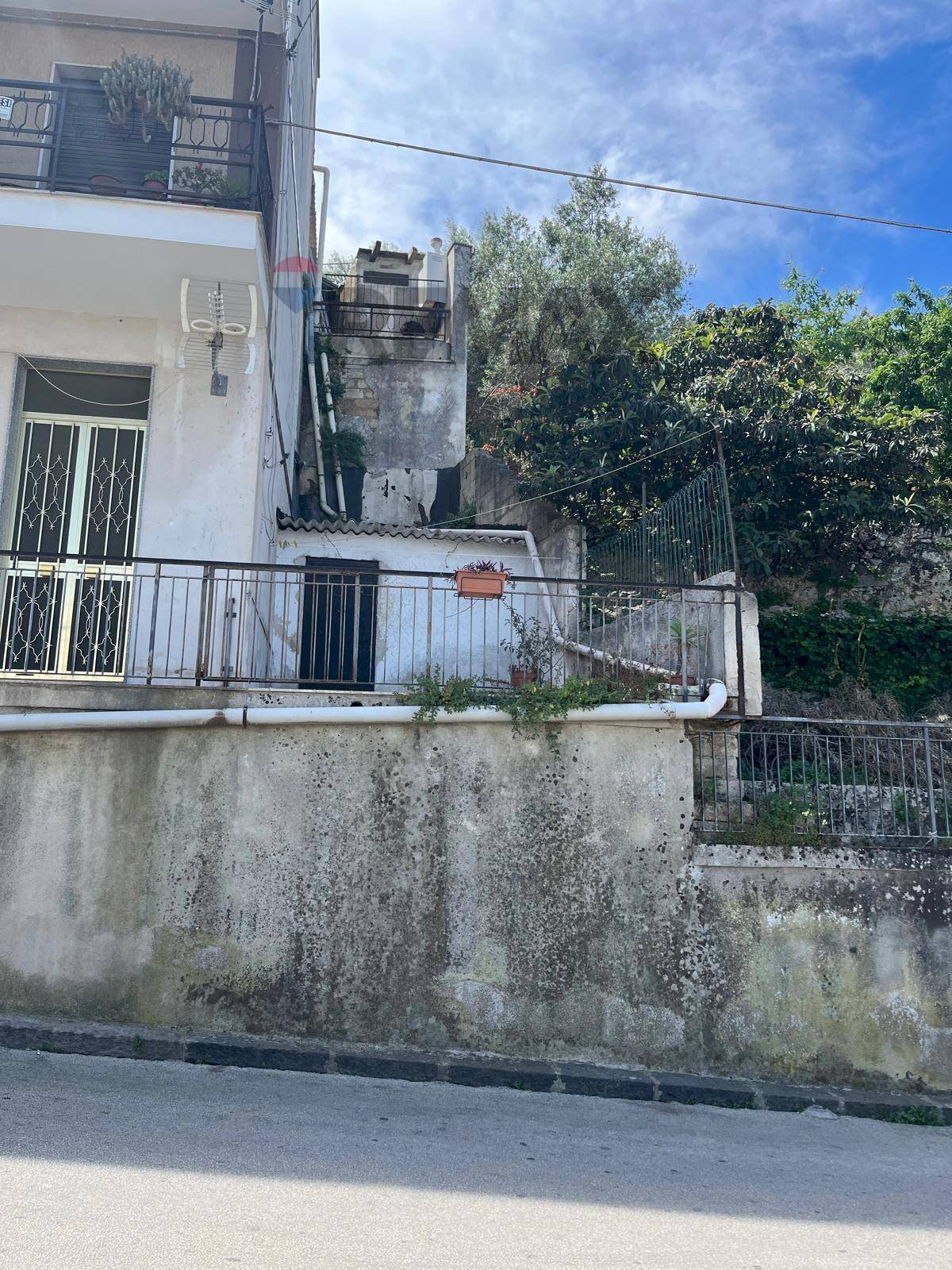 Casa all\'aperto - Casa semi indipendente via gorizia
 
2, Melilli - foto 2