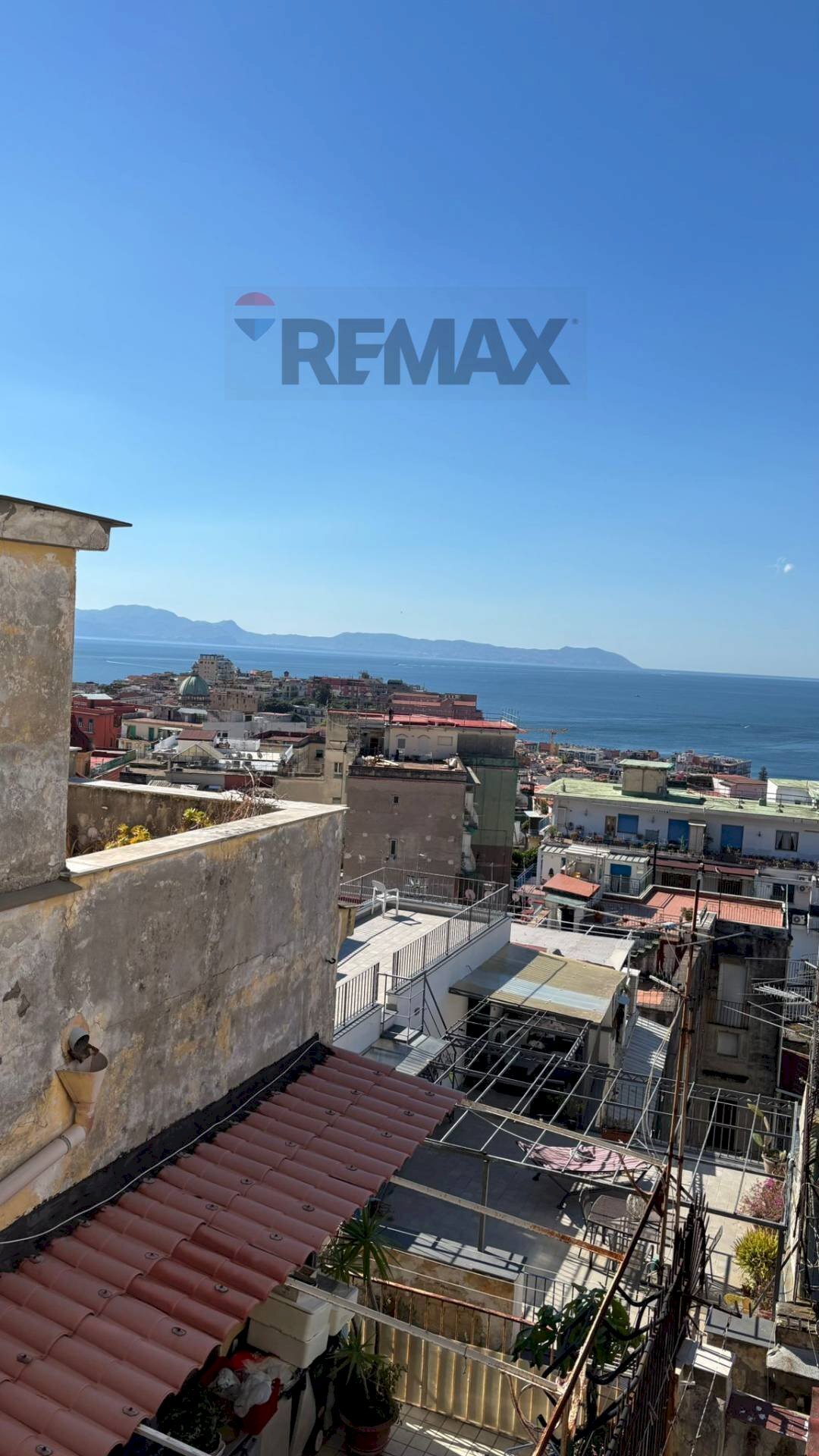 Edificio all\'aperto - Apartment Corso Vittorio Emanuele
 
612, Napoli - photo 1