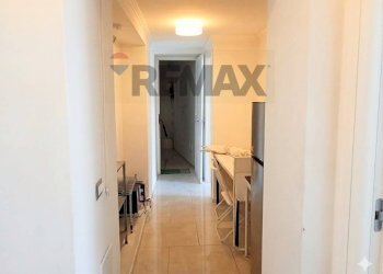 Hall / corridoio - Apartment Corso Vittorio Emanuele, Napoli - photo 6