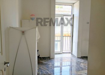Stanza vuota - Apartment Corso Vittorio Emanuele, Napoli - photo 6