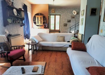 Villa Via Papa Giovanni XXIII, Lauriano - foto 2